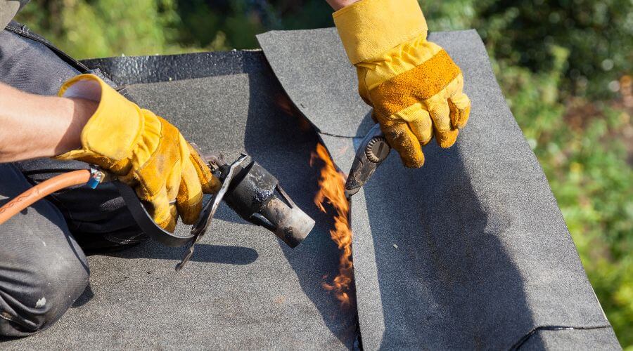 Professional flood damage restoration services in Allardt, TN